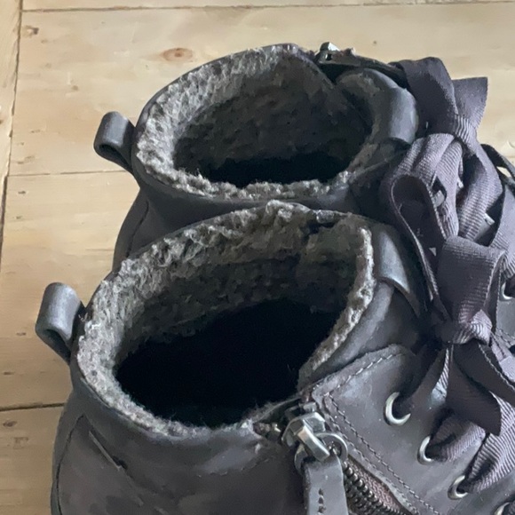 ECCO WOMEN’S SOFT 7 TRED BOOTS - Picture 3 of 6